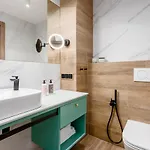 Deo Plaza Waterfront Luxury By Renters * Gdansk