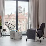 Deo Plaza Waterfront Luxury By Renters