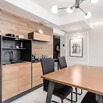 Deo Plaza Waterfront Luxury By Renters *