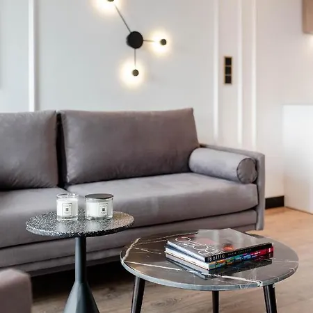 Deo Plaza Waterfront Luxury By Renters