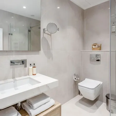 Deo Plaza Waterfront Luxury By Rent Like *