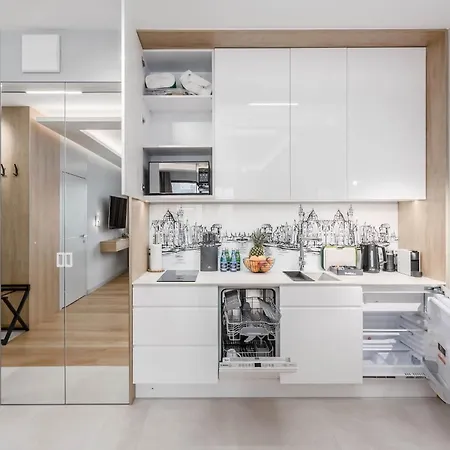 Deo Plaza Waterfront Luxury By Renters 그단스크