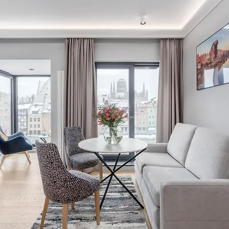 Deo Plaza Waterfront Luxury By Renters 아파트