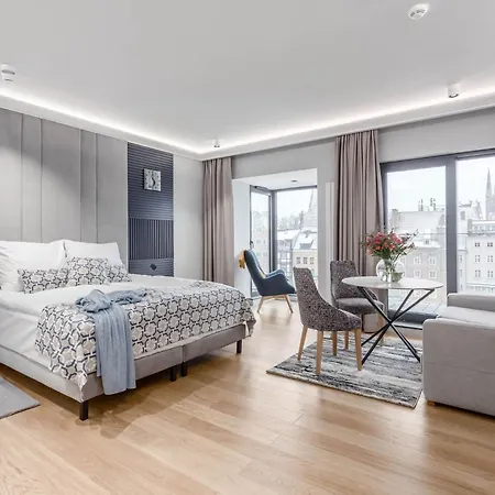 Apartment Deo Plaza Waterfront Luxury By Renters