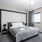 Deo Plaza Waterfront Luxury By Renters غدانسك