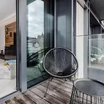 Deo Plaza Waterfront Luxury By Renters